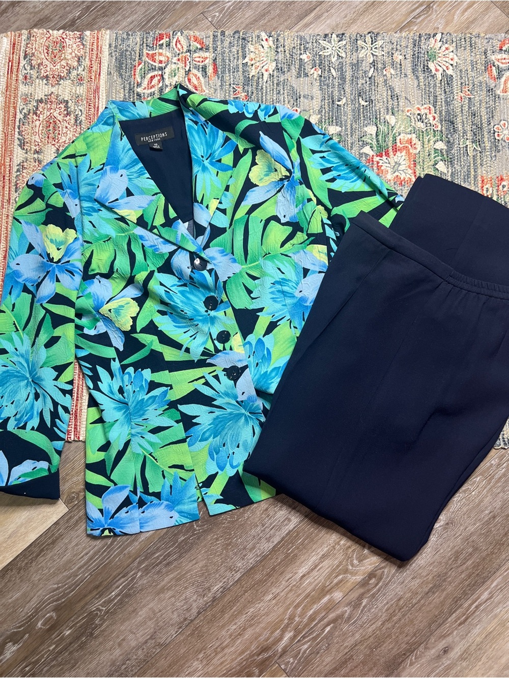 Perceptions Vintage Teal, Aqua & Navy Floral Blouse Pants tropical